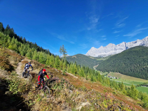 E-MTB Tour_E-Adventures_Gefuehrte Tour.jpg