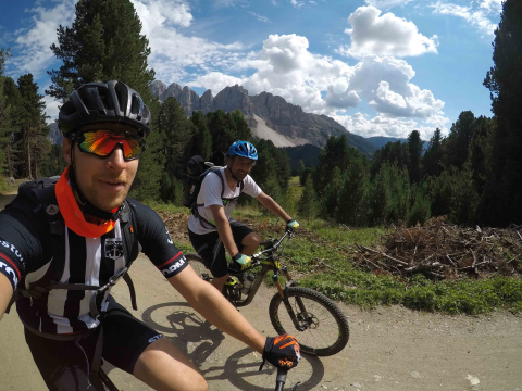 E-Adventures_MTB Tour_Dolomiten.jpg