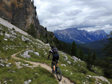 E-Adventures_Trailtour_Dolomiten.jpg